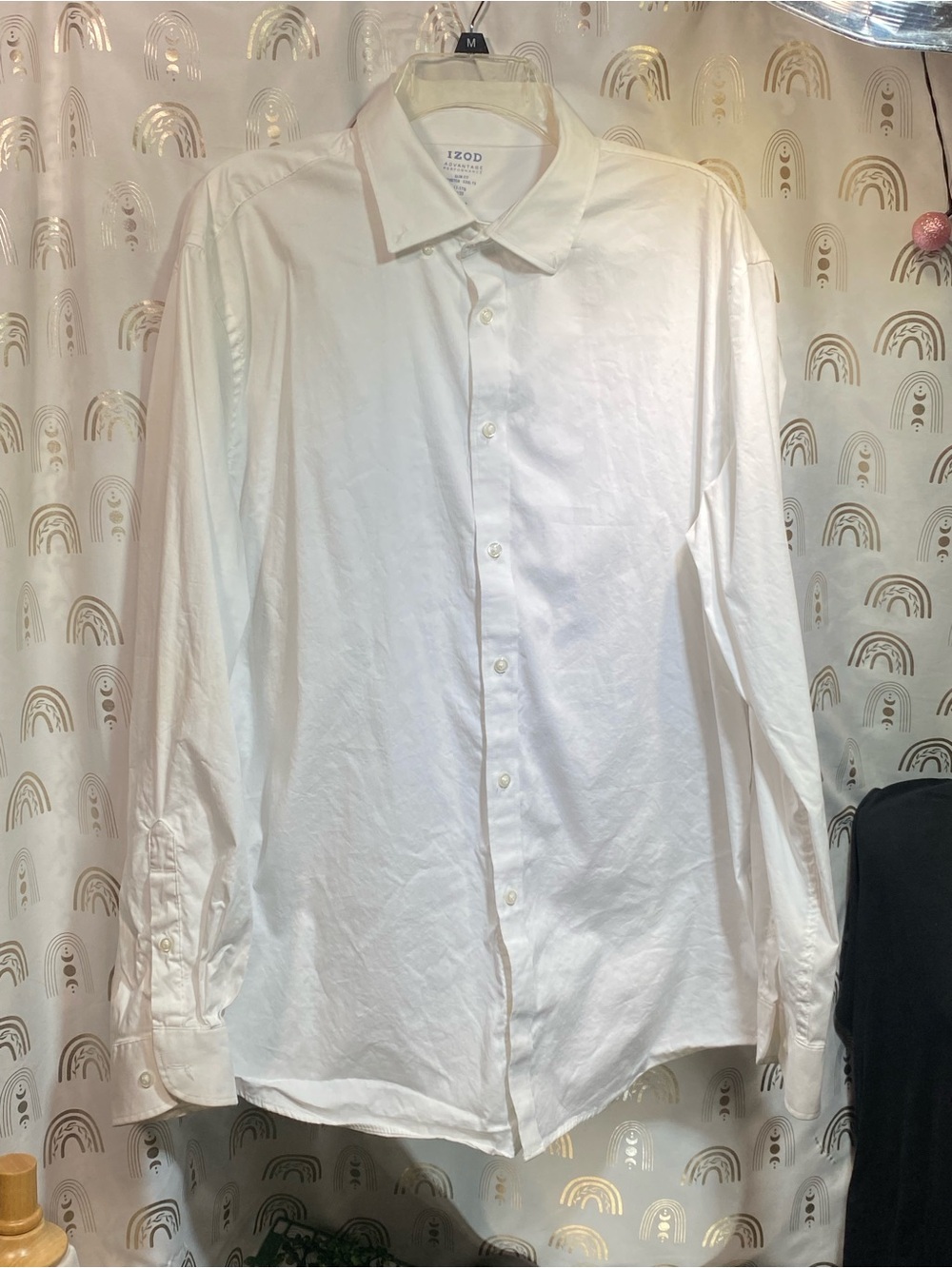 Izod Men's White Long-Sleeve Dress Shirt